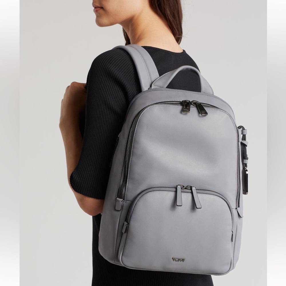 NWT TUMI VOYAGEUR HANNAH BACKPACK PEARL GREY - Picture 3 of 14